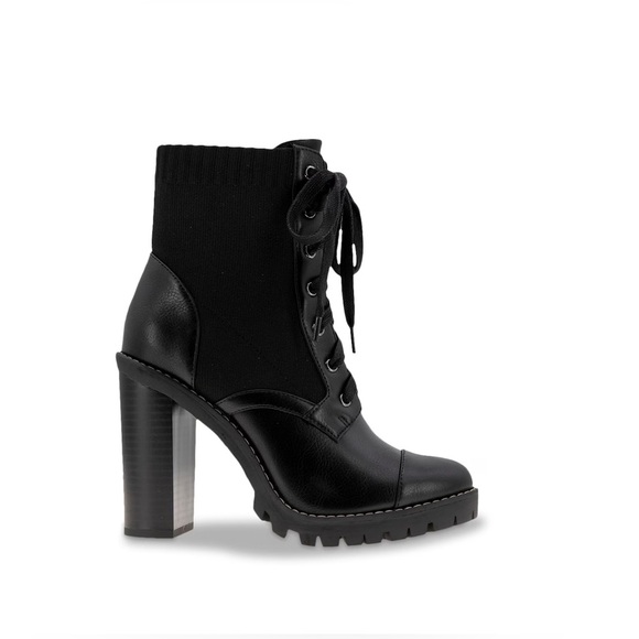 Women's Pilas Lug Sole Bootie - Picture 2 of 6